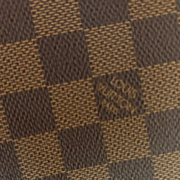 Louis Vuitton Brown Damier Ebene Tote with Red Interior - Picture 16 of 16